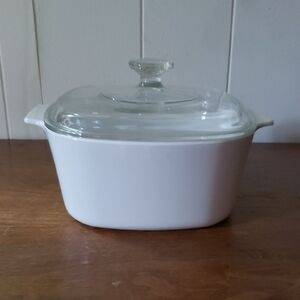 Vintage CorningWare Classic White Casserole Dish with Glass Lid